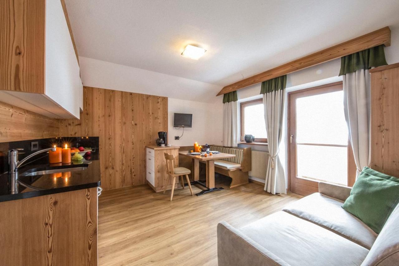 Ciasa Rosra Apartman La Villa Kültér fotó
